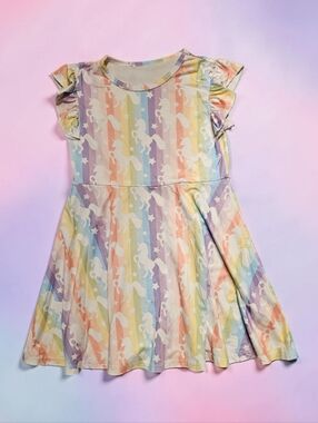 Girls' Rainbow Pastel Unicorn Dress - Multicolor. Size 130 8-10.